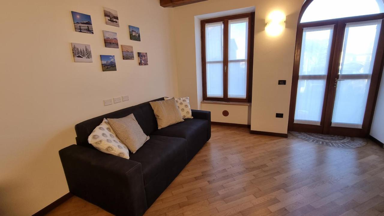 Casa Chiara A Valeggio Sul Mincioアパートメント エクステリア 写真